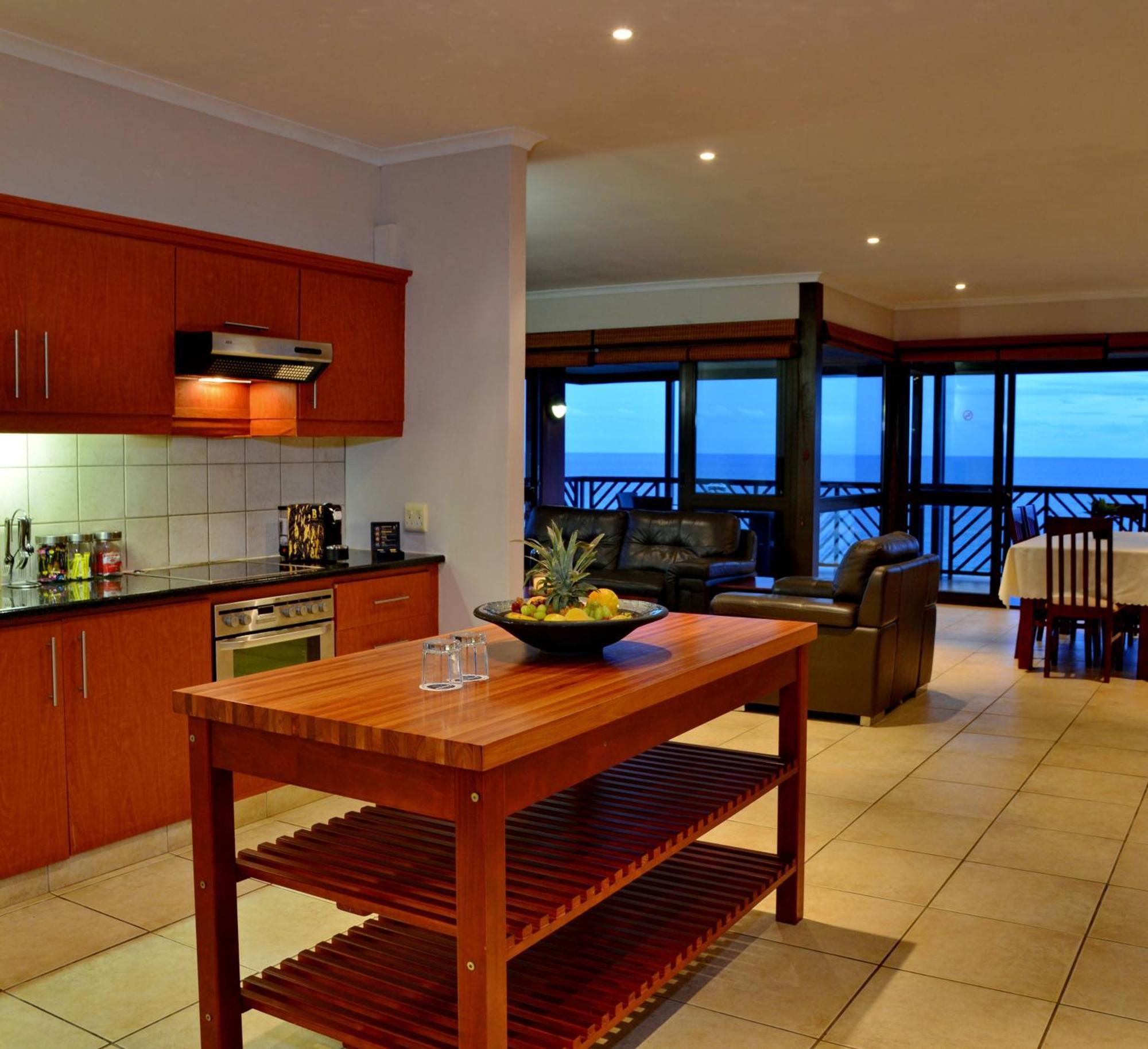 Anew Hotel Ocean Reef Zinkwazi Екстериор снимка