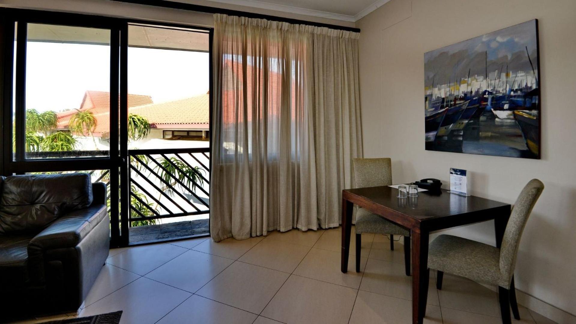 Anew Hotel Ocean Reef Zinkwazi Екстериор снимка